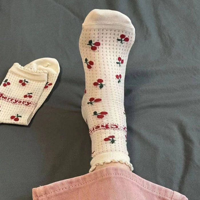 Wholesale Short tube socks hollow thin socks mid tube socks student socks cute short socks