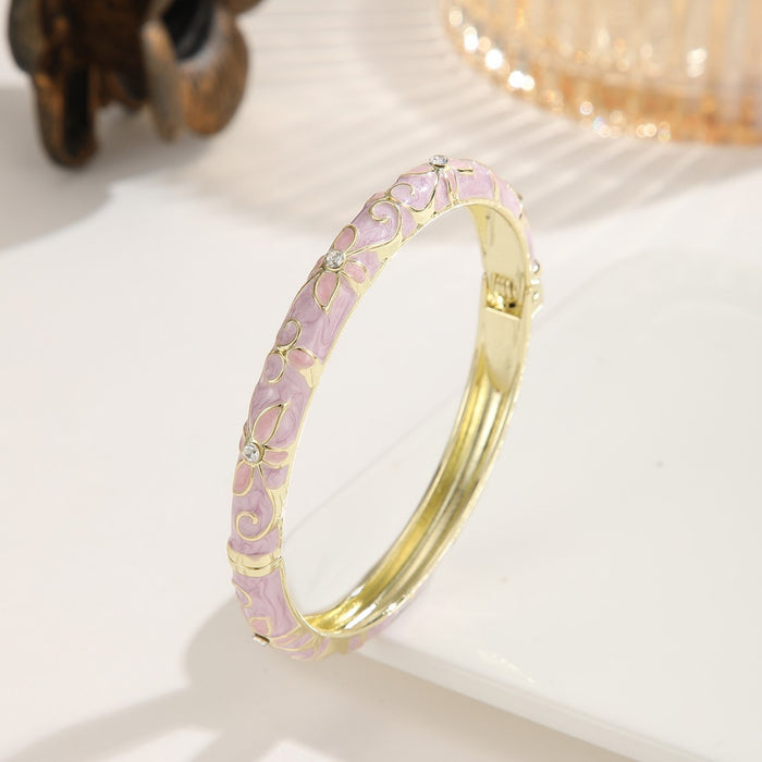 Wholesale Alloy Four Leaf Clover Open Bangle With Drip Oil Enamel Fashion Jewelry Accessory For Everyday Wear And Gift