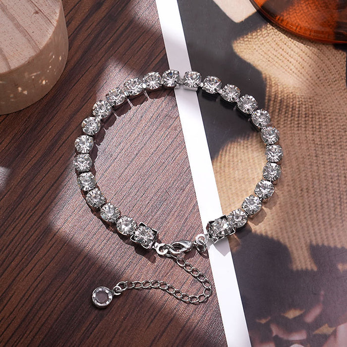 Wholesale Popular rhinestone claw chain versatile temperament bracelet copper plated real gold non fading accessory