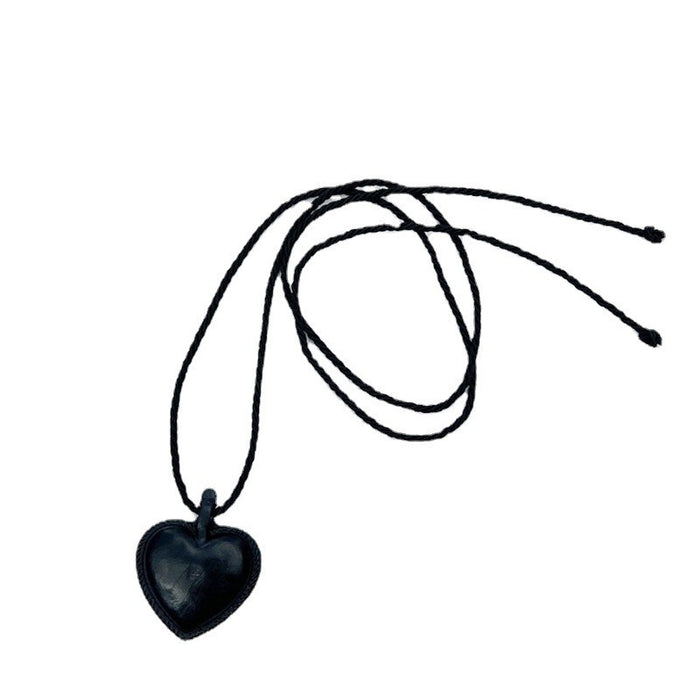Wholesale Love necklace with niche design and adjustable collarbone chain