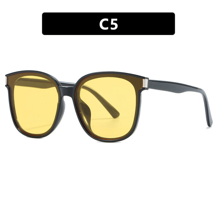 Wholesale Sunglasses with retro large frame and high-end feel, UV resistant sunglasses
