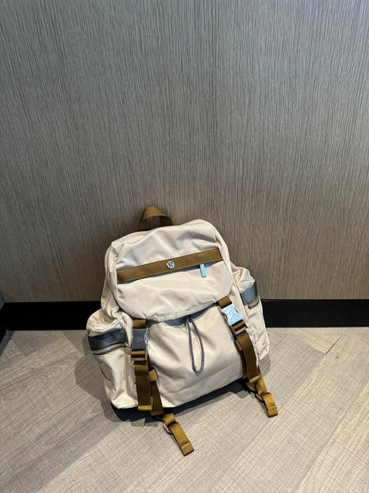 Wholesale Business computer backpack, shoulder waterproof, leisure travel bag