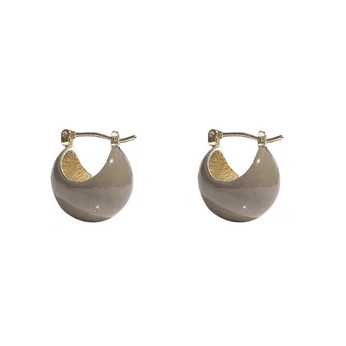Wholesale Small and niche temperament, light luxury, high-end feeling, ear buckle, round earrings