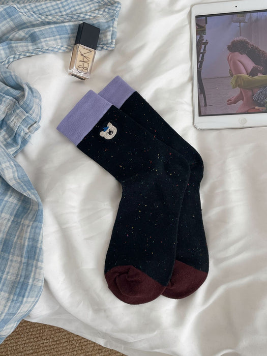 Wholesale Boneless dotted yarn cotton socks, color blocked embroidery, mid tube pile socks, cute