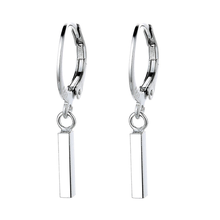 Wholesale Earrings with a simple and cool temperament, a niche design for girls, and geometric ear buckles