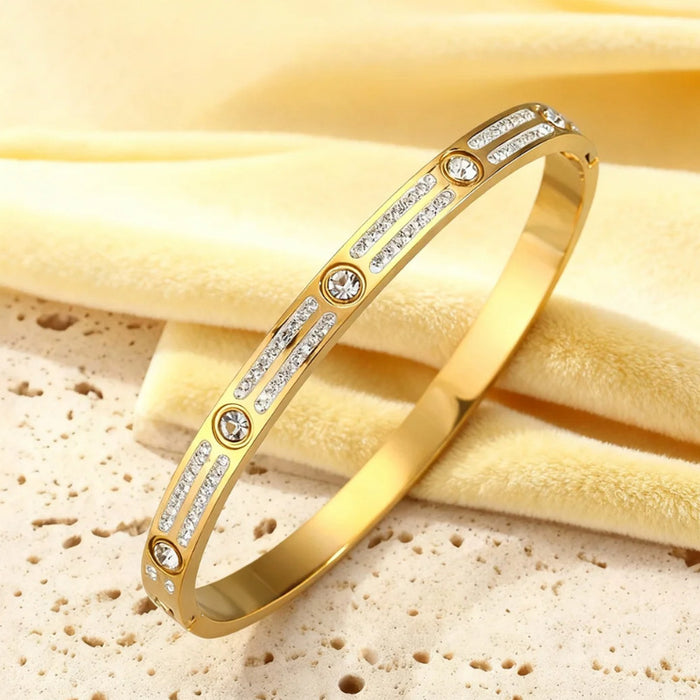 Wholesale Titanium steel versatile and high-end round-head bracelet