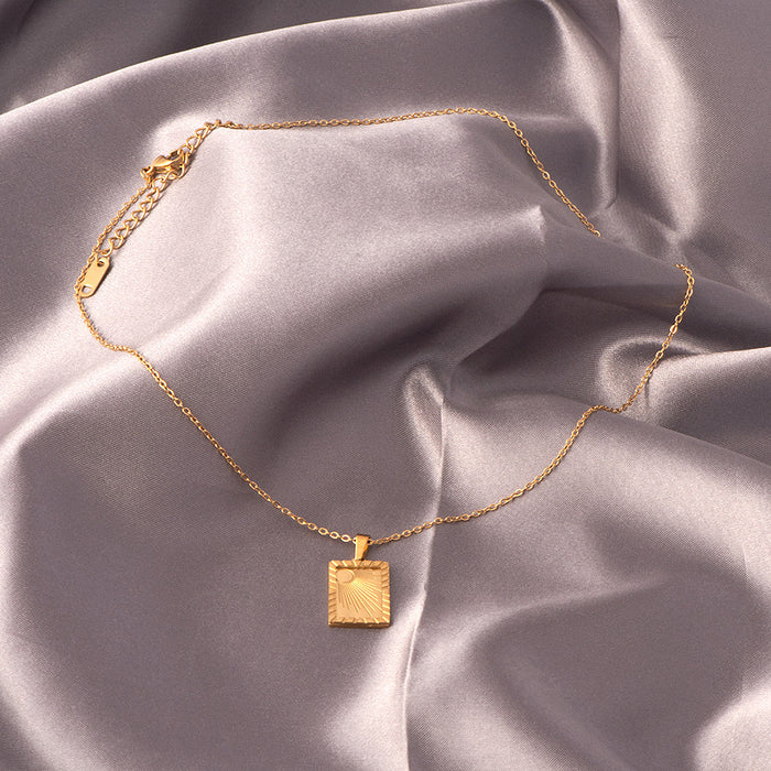 Wholesale  ins style sun moon square embossed necklace