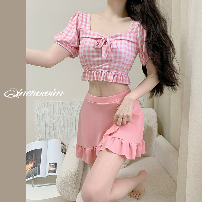 Wholesale Female swimsuit two-piece set with grid pattern, student swimsuit, hot spring bath, professional wholesale