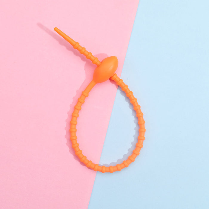 Wholesale Colorful silicone tie handmade accessories reusable keychain ring chain rope bag hanging accessories