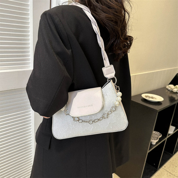 Wholesale Trendy Chain Underarm Bag Fashion Accessory Gift for Women