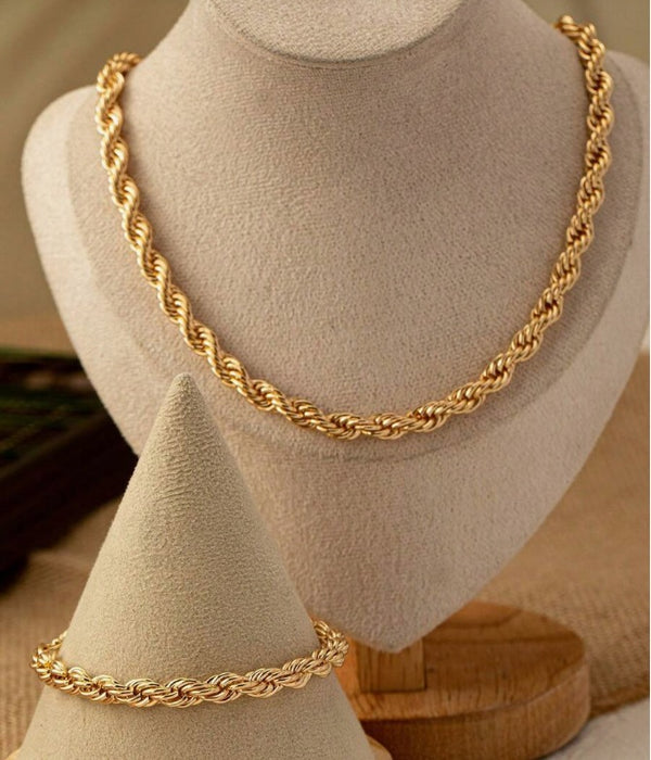 Wholesale Golden Blade Chain Snake Bone Flat Snake Chain Necklace Bracelet Jewelry suit