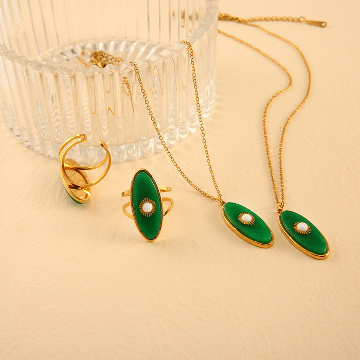 Wholesale Popular retro stainless steel necklace set with light luxury and high-end accessories, ring set