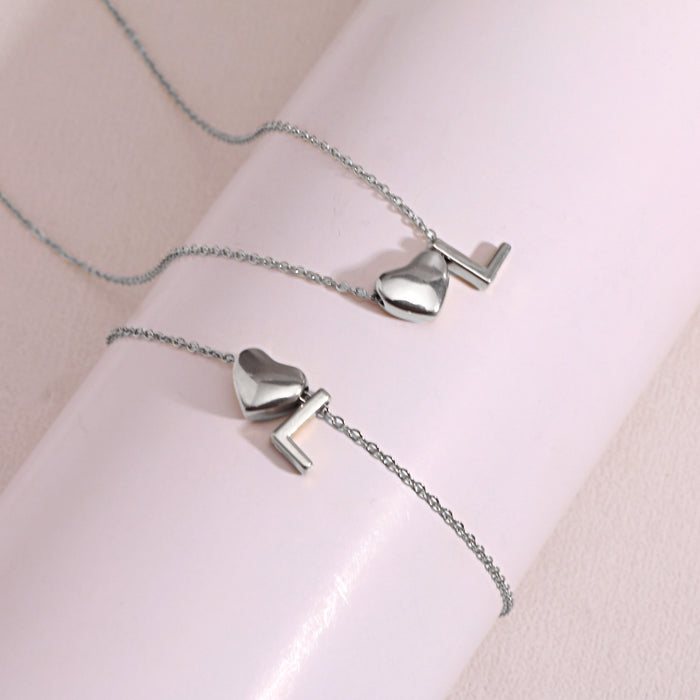 Wholesale Clavicle chain jewelry accessory 26 letter heart pendant titanium steel necklace