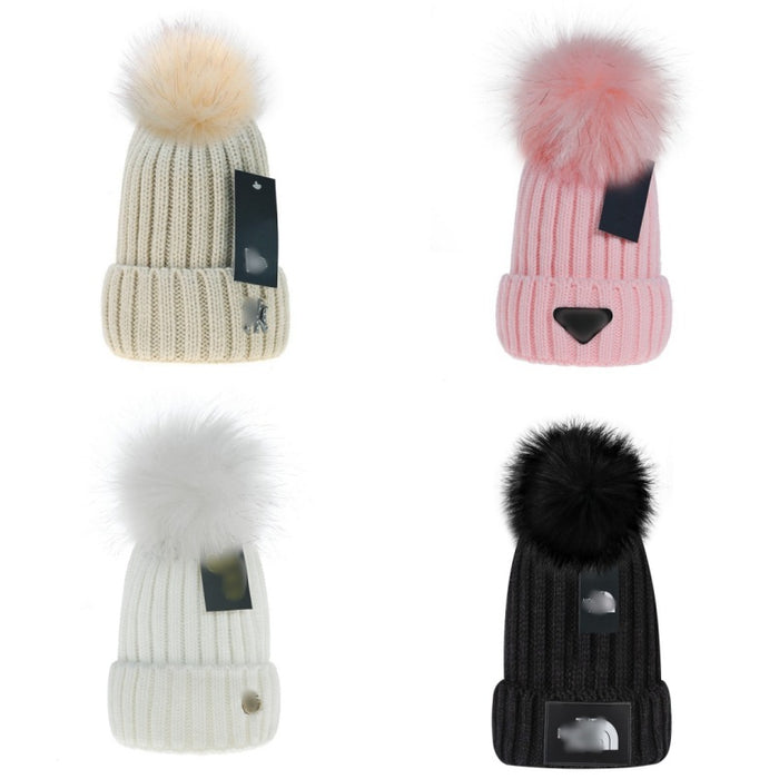 Wholesale Knitted Wool Ball Hat JDC-FH-DiS001