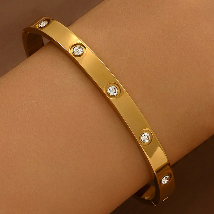 Wholesale Stylish Rhinestone Titanium Steel Bangle Bracelet 18K Gold Plated Chic Everyday Jewelry Accessory
