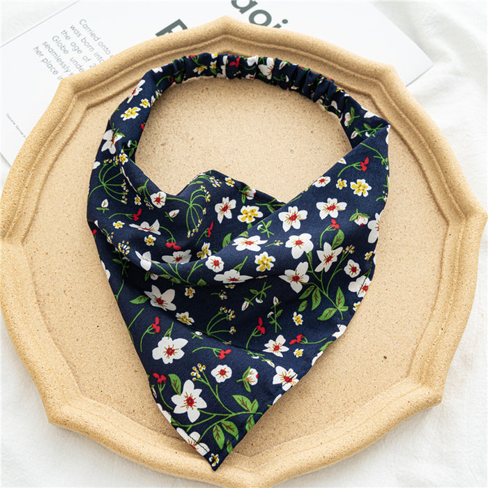 Wholesale band headscarf women's thin floral cloth triangle scarf hair accessories batch