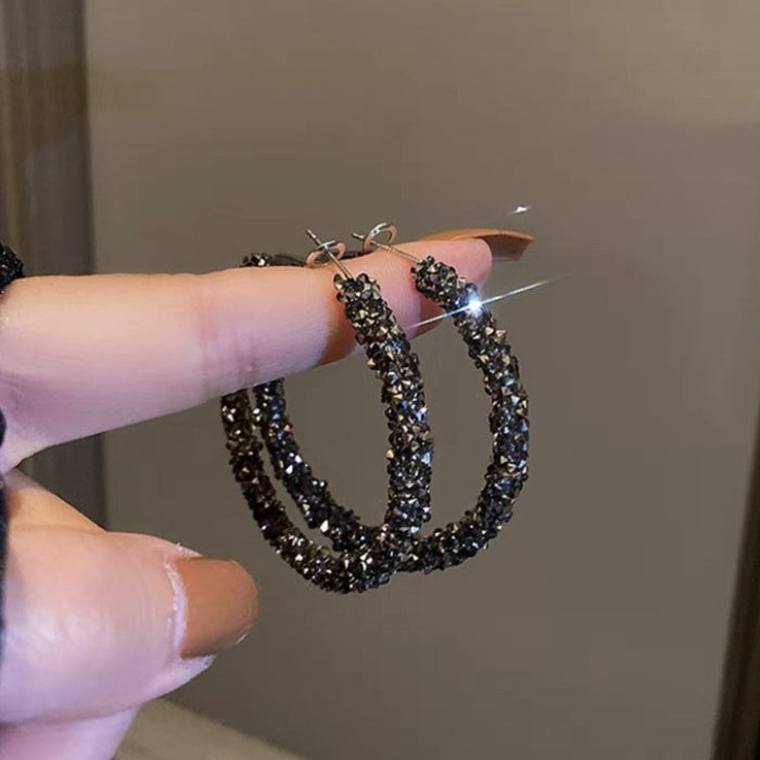 Wholesale Earrings with a high-end feel, full of diamonds, fashionable temperament, circular rings, earrings, pendants, and earrings