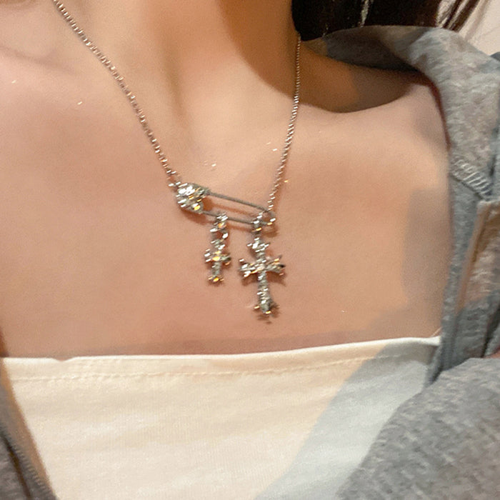 Wholesale Titanium steel cross zircon necklace with a light luxury and high-end feel, collarbone chain accessory