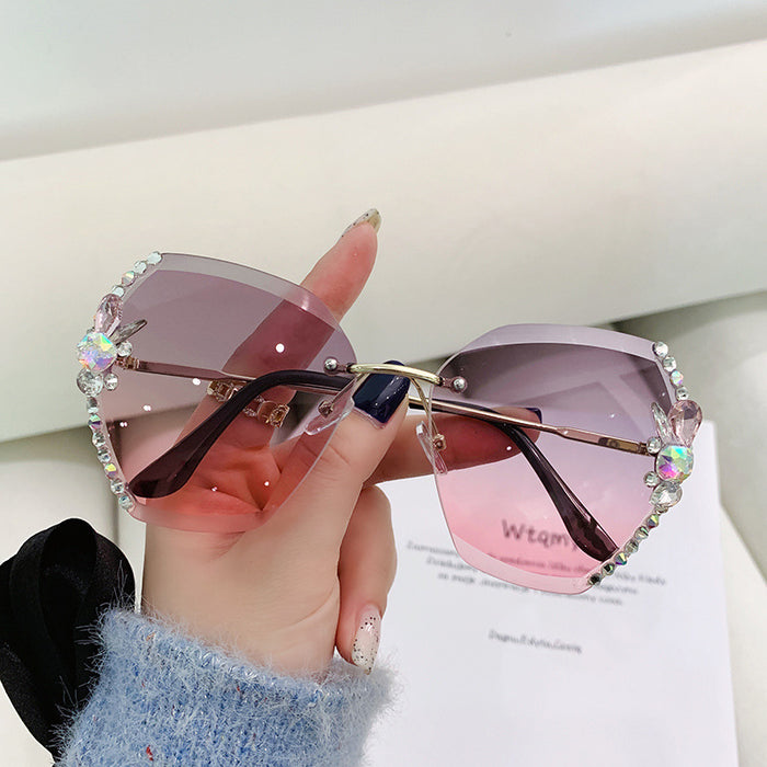 Wholesale Rhinestone UV Protection PC Sunglasses JDC-SG-MNY004