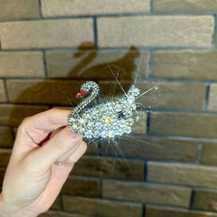 Wholesale Black Swan Elegant Hair Clips