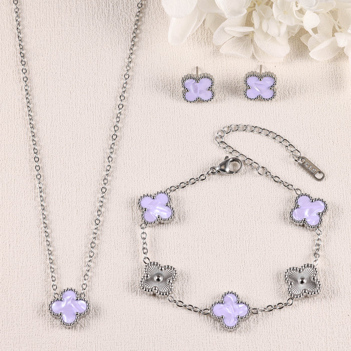 Wholesale Titanium Steel Four-Leaf Clover Three-Piece Jewelry Set: Bracelet,  Necklace,  and Earrings