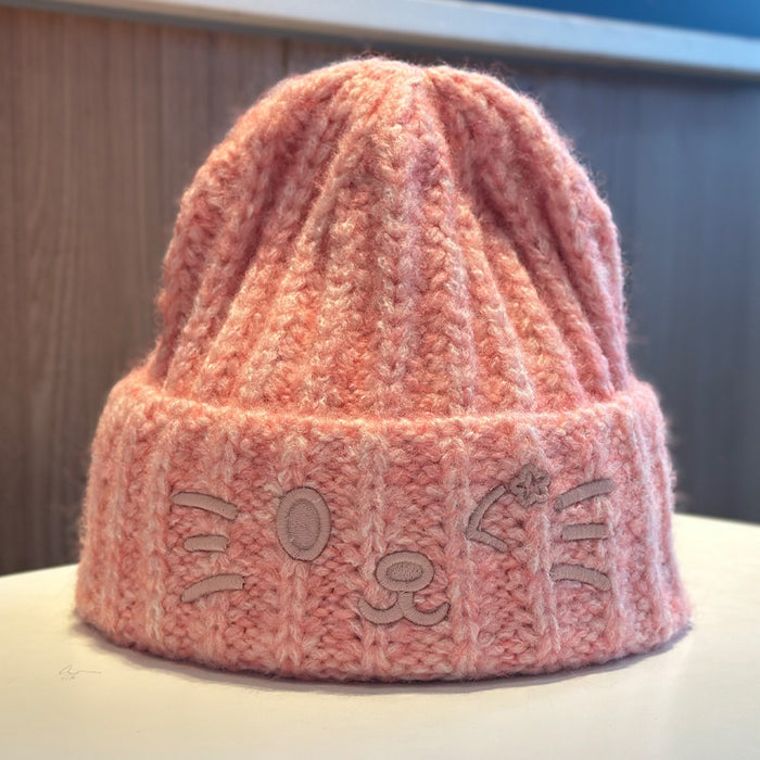 Wholesale Cute cat cartoon embroidered knitted hat