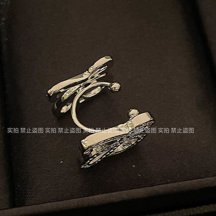 Wholesale Full diamond ear clip, female niche design, high-end earrings, light luxury temperament, unique earrings