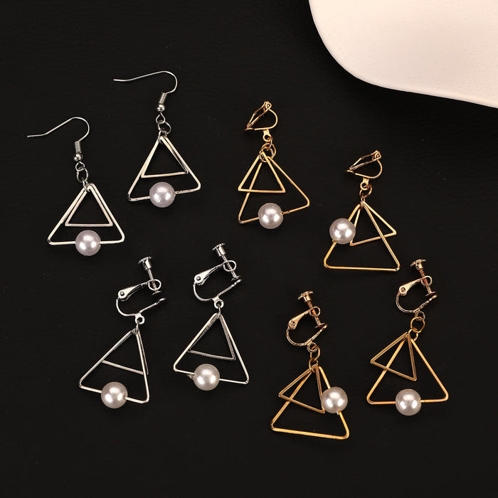 Wholesale Fashionable double triangle pearl earrings with multi-layer geometric ear clips