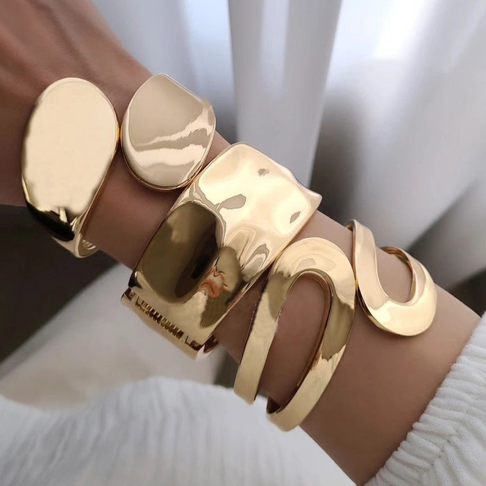 Wholesale New Jewelry Personalized Bracelet Metal Wind Alloy Bracelet Open Handpiece