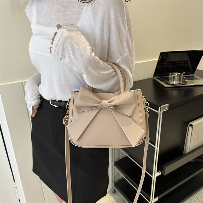 Wholesale Street Fashion White PU Small Square Crossbody Bag Stylish Accessory