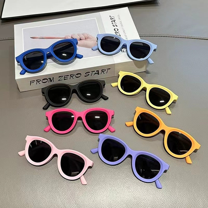 Wholesale Matte children's sunglasses are fashionable, retro, versatile, sunshade and sunscreen