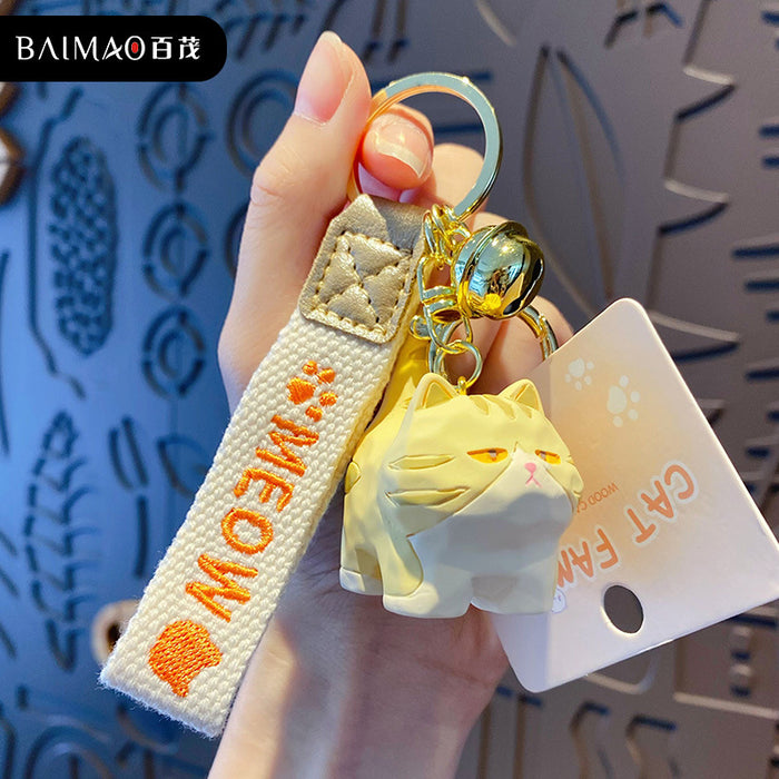 Wholesale Resin standing posture keychain, cute and creative, exquisite keychain bag decoration