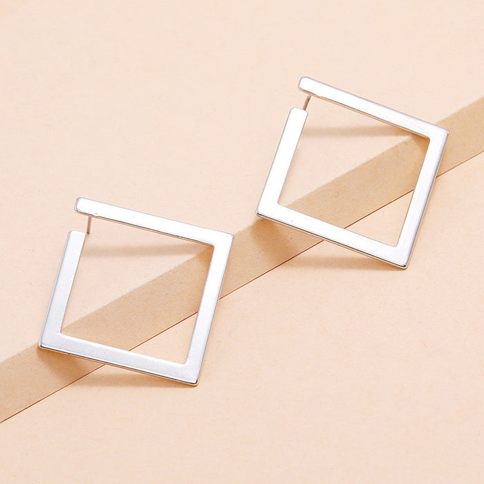 Wholesale Fashionable, minimalist, individualistic, and cool style earrings with exaggerated and niche designs, high-end diamond earrings
