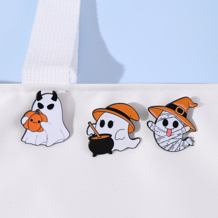 Wholesale  cartoon brooch metal decorative badge cute pumpkin ghost alloy brooch bag accessories