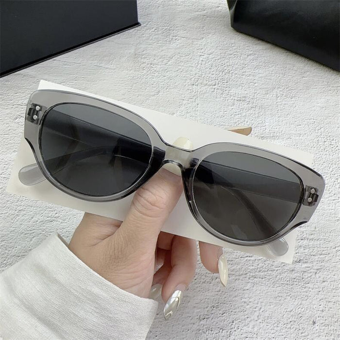 Wholesale Sunglasses with a high-end feel, retro sunglasses, UV resistant glasses