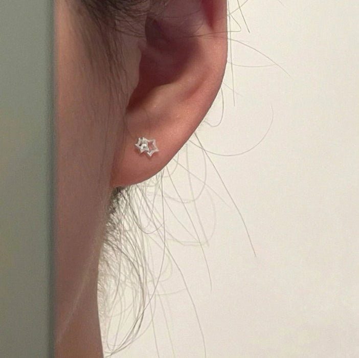 Wholesale S925 Silver Small Fresh Cute Hollow Star Earrings JDC-ES- XiangDuan001