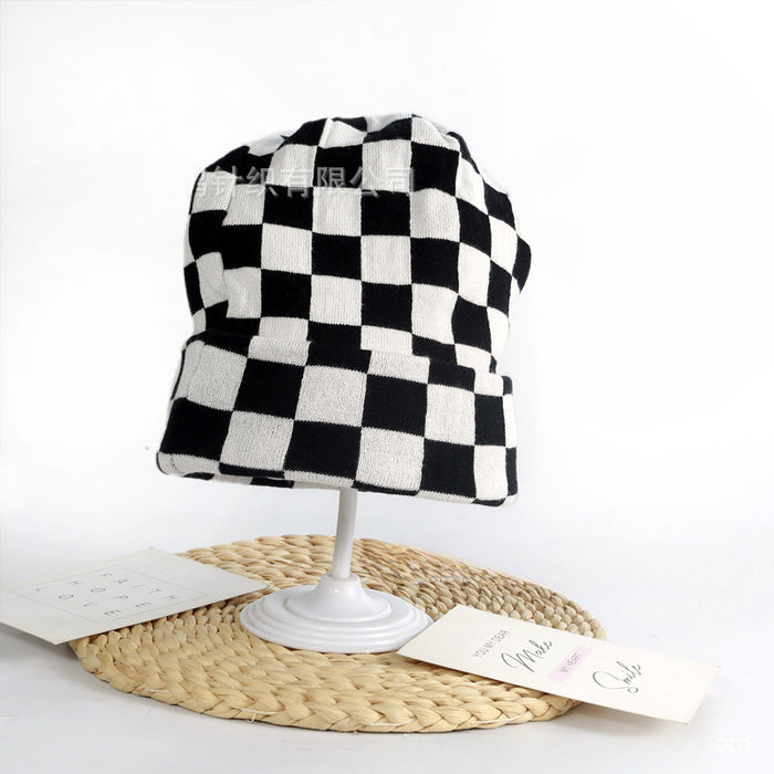 Wholesale Winter Checkerboard Curled Edge Knitted Hat JDC-FH-HongHong010