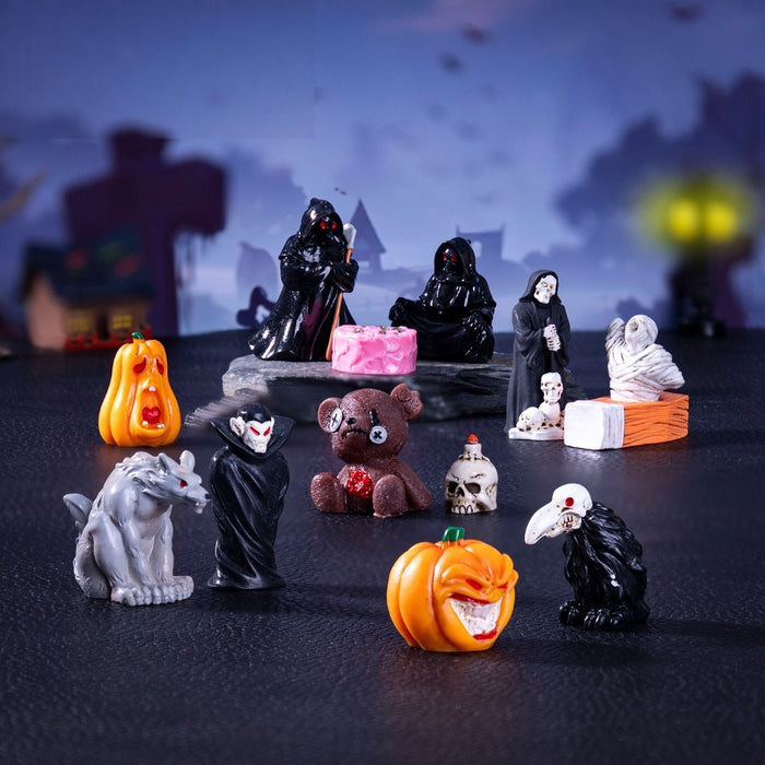 Wholesale Resin Fierce Werewolf Vampire Cartoon Ornament for Home Decor MOQ≥3