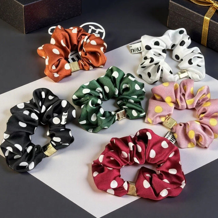 Wholesale Stylish Fabric Scrunchie With Polka Dot And English Letter Design Fashion Hair Accessory For Everyday Gift