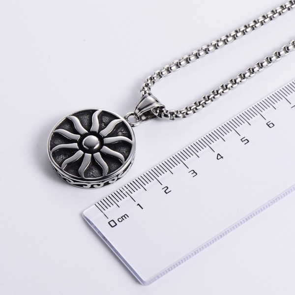 Wholesale black stainless steel sunflower Necklace JDC-NE-Aimi004 Necklaces 爱米萝 Wholesale Jewelry JoyasDeChina Joyas De China