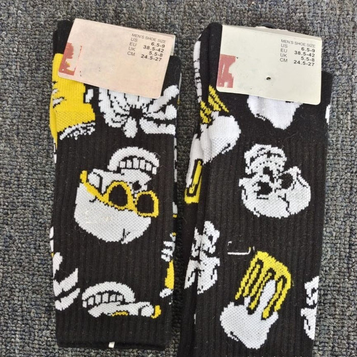 Wholesale socks medium tube long men's towel bottom by graffiti cotton sports socks skateboard socks Socks JoyasDeChina Wholesale Jewelry JoyasDeChina Joyas De China