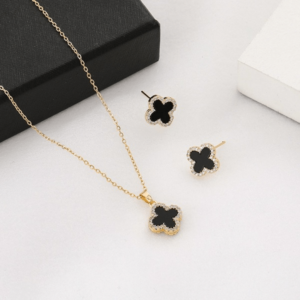 Wholesale Titanium Steel Black Clover Necklace (F)JDC-NE-Kucai007 necklaces 酷彩 Wholesale Jewelry JoyasDeChina Joyas De China