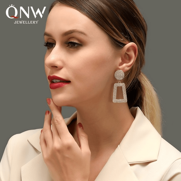 Wholesale Trapezoid Gold Flash Rhinestone Geometric Earrings JDC-ES-D613 Earrings 晴雯 Wholesale Jewelry JoyasDeChina Joyas De China