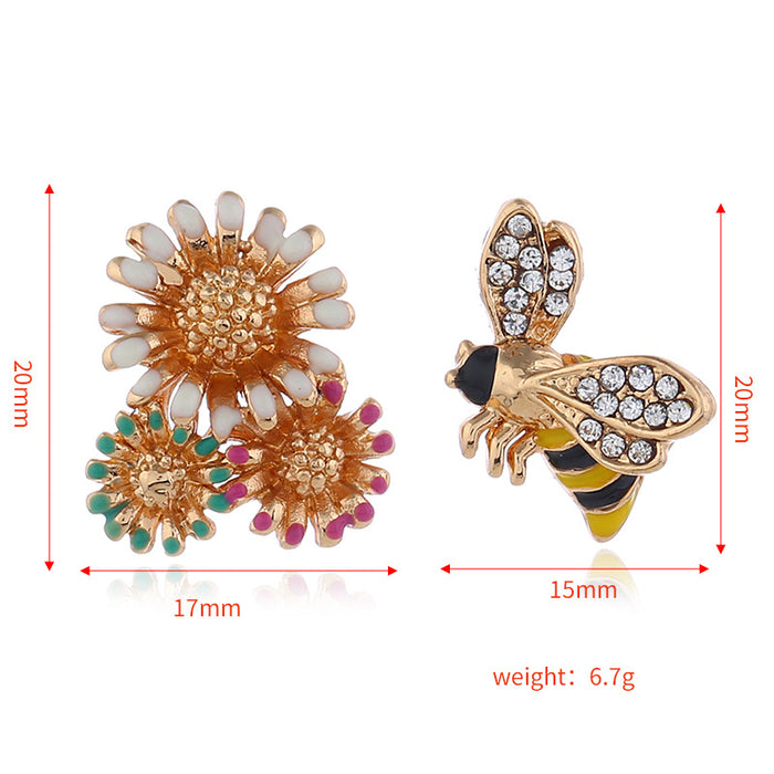 Jewelry WholesaleWholesale asymmetrical flowers small bee alloy stud earrings JDC-ES-KaiQ024 Earrings 凯庆 %variant_option1% %variant_option2% %variant_option3%  Factory Price JoyasDeChina Joyas De China