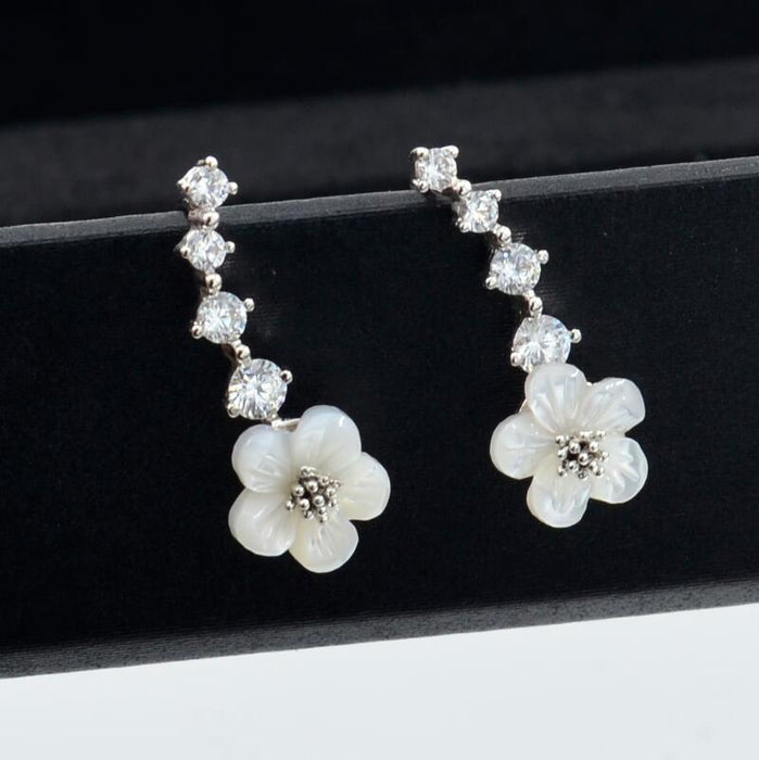 Wholesale silver resin flower earrings JDC-ES-dir007