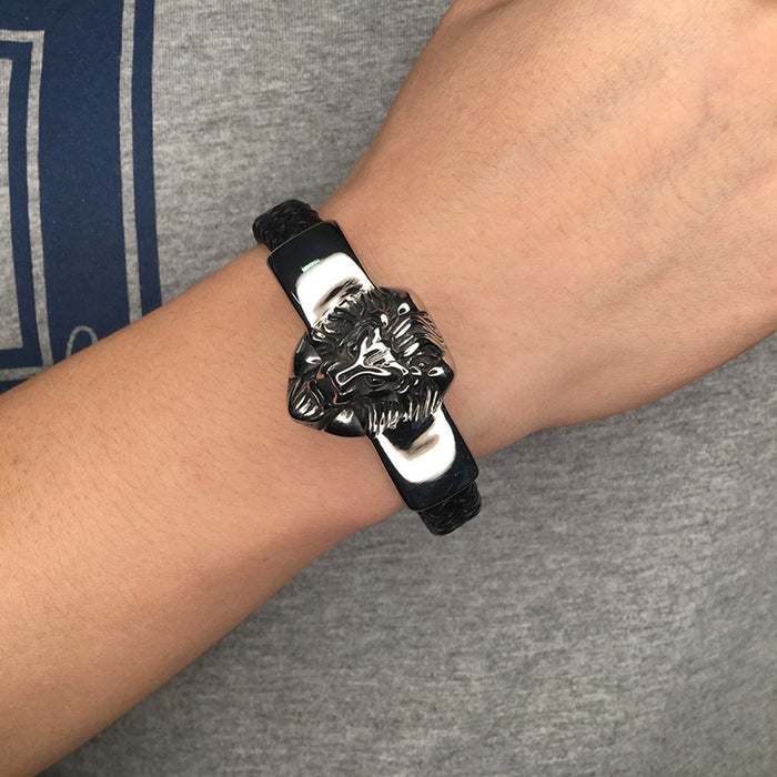 Jewelry WholesaleWholesale black leather lion head stainless steel bracelet JDC-BT-RShen004 Bracelet 日盛 %variant_option1% %variant_option2% %variant_option3%  Factory Price JoyasDeChina Joyas De China