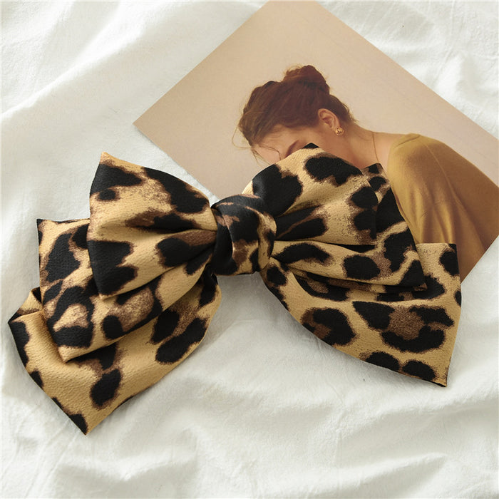 Jewelry WholesaleWholesale Leopard Print Bow Surface Fabric Spring Hair Clip JDC-HC-ST003 Hair Clips 三态 %variant_option1% %variant_option2% %variant_option3%  Factory Price JoyasDeChina Joyas De China