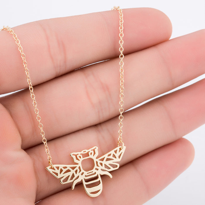 Wholesale Necklaces Stainless Steel Hollow Bee JDC-NE-SS027