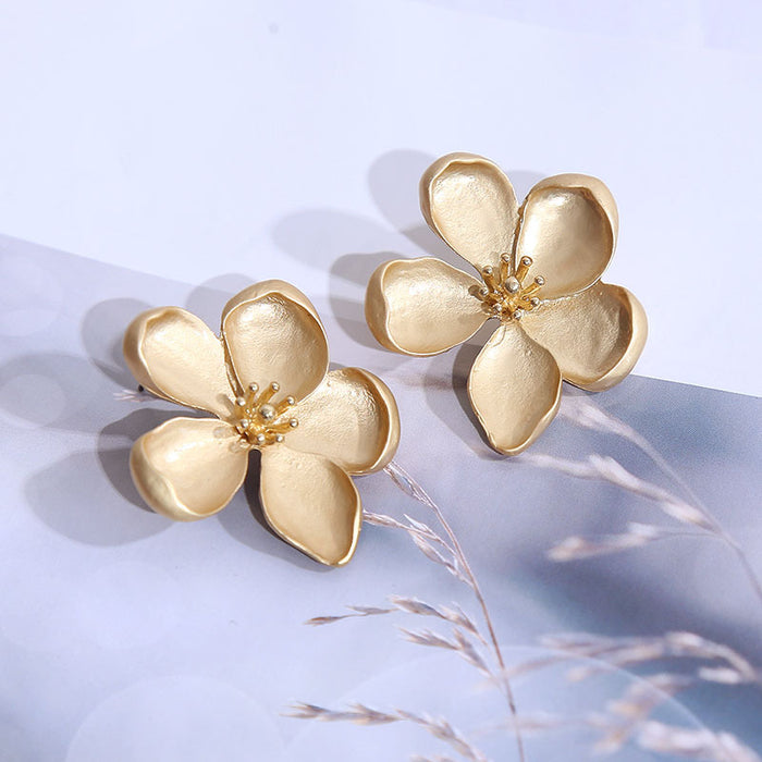 Jewelry WholesaleWholesale geometric three-dimensional flower alloy stud earrings JDC-ES-Lai002 Earrings 恋艾 %variant_option1% %variant_option2% %variant_option3%  Factory Price JoyasDeChina Joyas De China