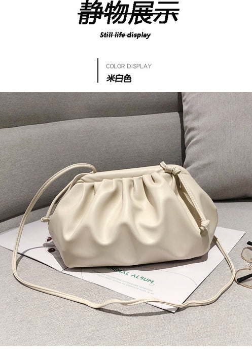 Jewelry WholesaleWholesale Western Style Shoulder Bag Simple Fashion Cloud Bag JDC-SD-Nuon005 Shoulder Bags 诺诺 %variant_option1% %variant_option2% %variant_option3%  Factory Price JoyasDeChina Joyas De China